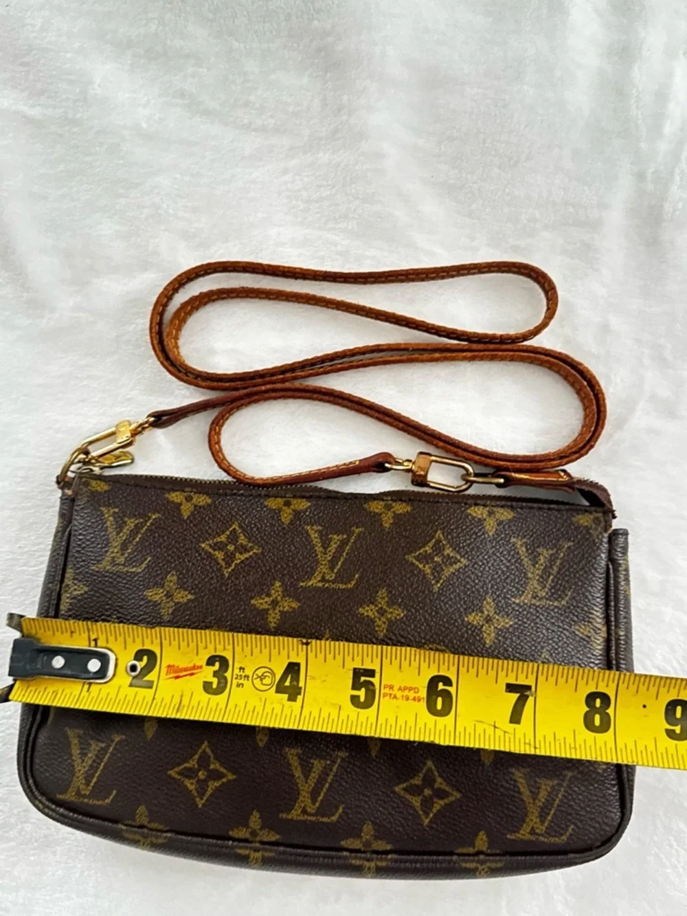 Louis Vuitton crossbody brown monogram canvas pochette removable strap bag